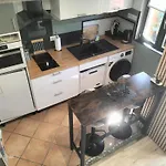 Au Bord Du Vieux Moulin - Pres De Bordeaux דירה *