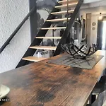 דירה Au Bord Du Vieux Moulin - Pres De Bordeaux *