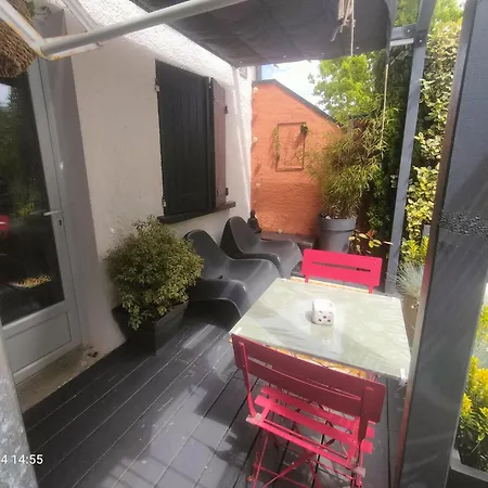 Apartamento Au Bord Du Vieux Moulin - Pres De Bordeaux *