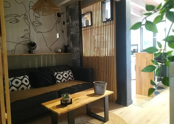 Au Bord Du Vieux Moulin - Pres De Bordeaux Мериньяк