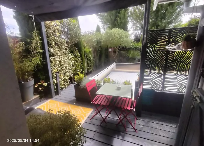 Апартаменты Au Bord Du Vieux Moulin - Pres De Bordeaux Мериньяк