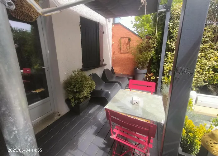 Апартаменты Au Bord Du Vieux Moulin - Pres De Bordeaux *